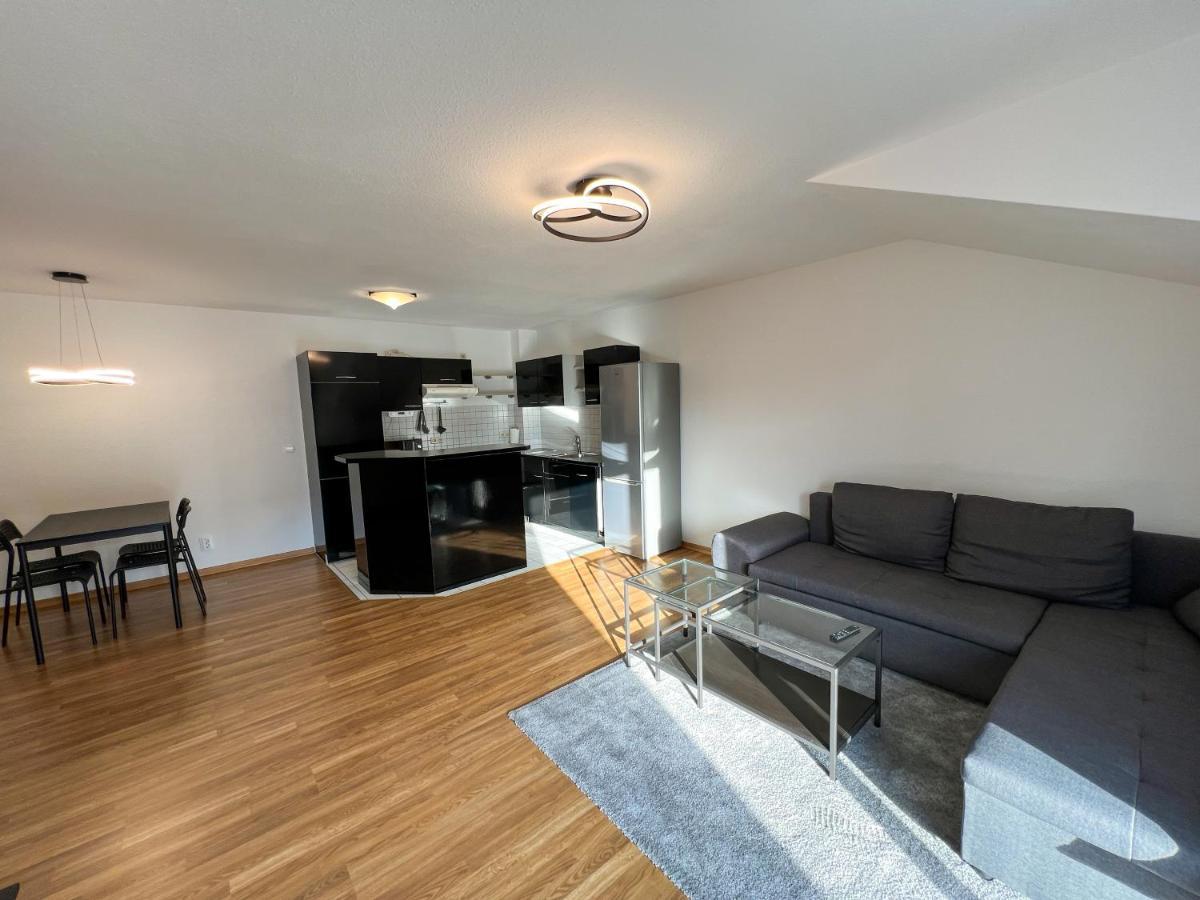 Casa Sali - Stilvolle Ferienwohnung Bei Heidelberg Mit Terrasse & Parkplatz Leimen  Eksteriør bilde